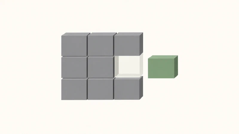 Abstrakte geometrische Komposition aus grauen Blöcken, ein grüner Block wird herausgelöst
